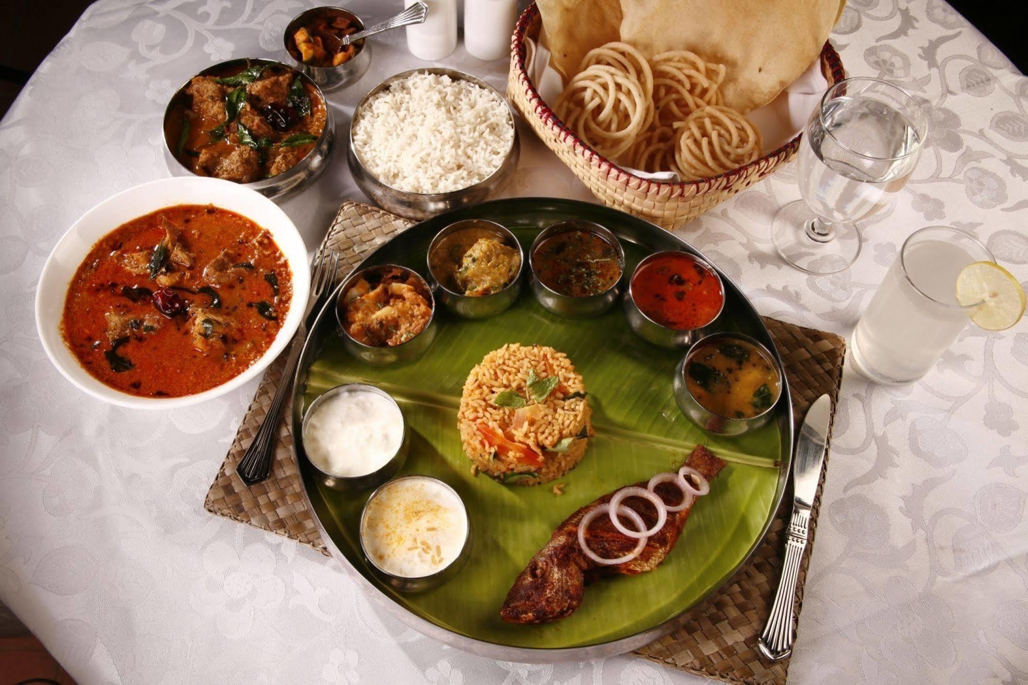 Visalam Chettinad Palace - A Cgh Earth Experience Kānādukāttān Kültér fotó
