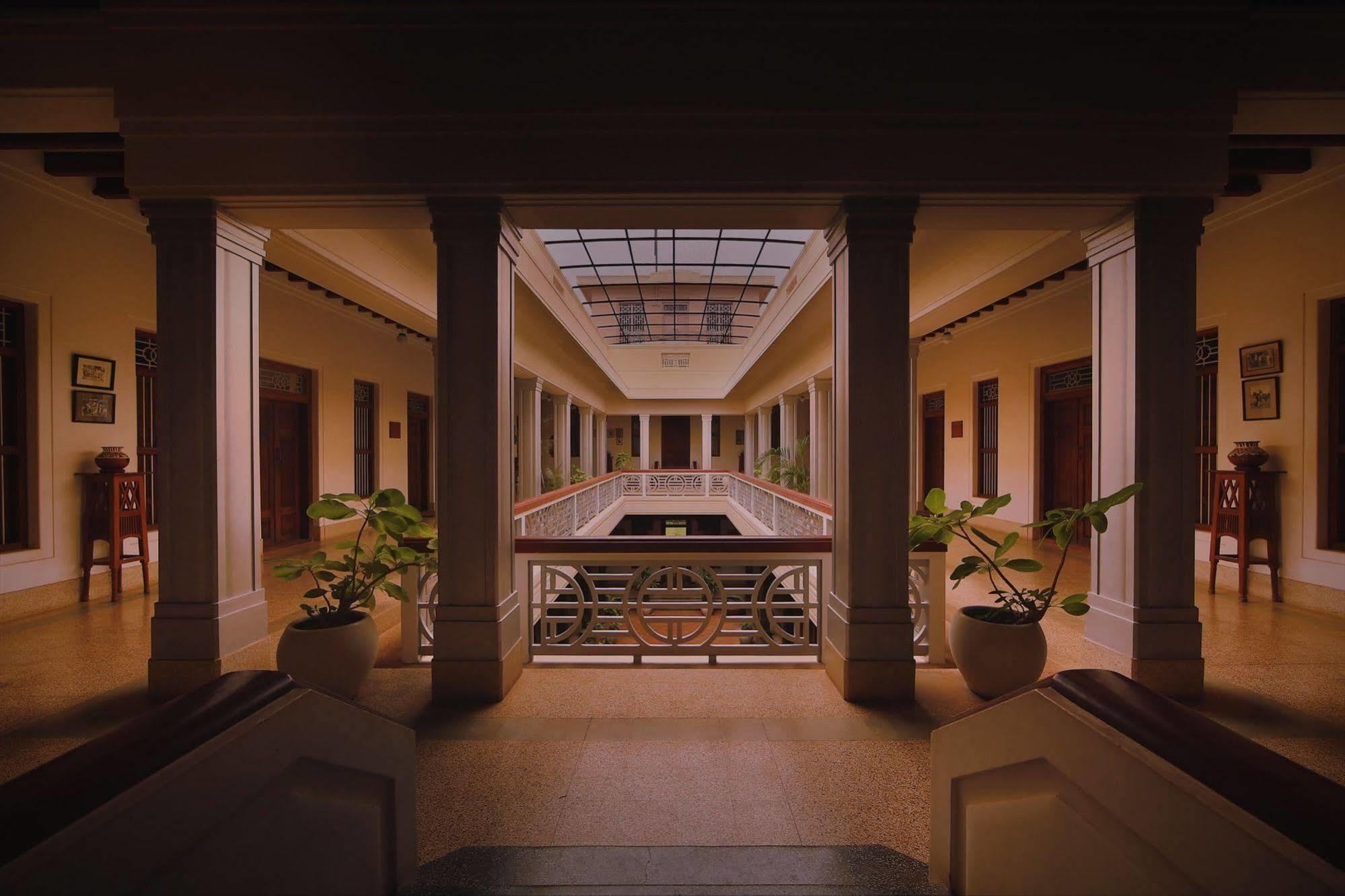 Visalam Chettinad Palace - A Cgh Earth Experience Kānādukāttān Kültér fotó